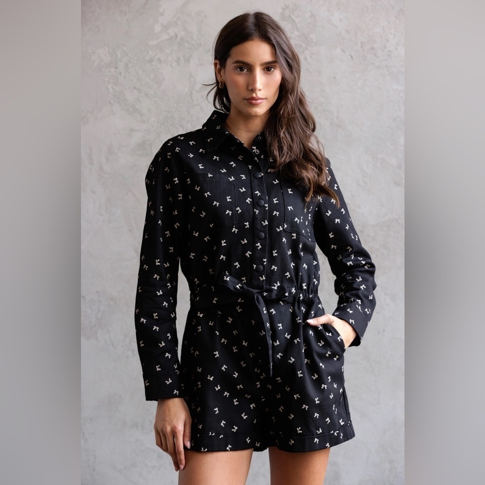 Storia Black White Bow Patterned Denim Romper